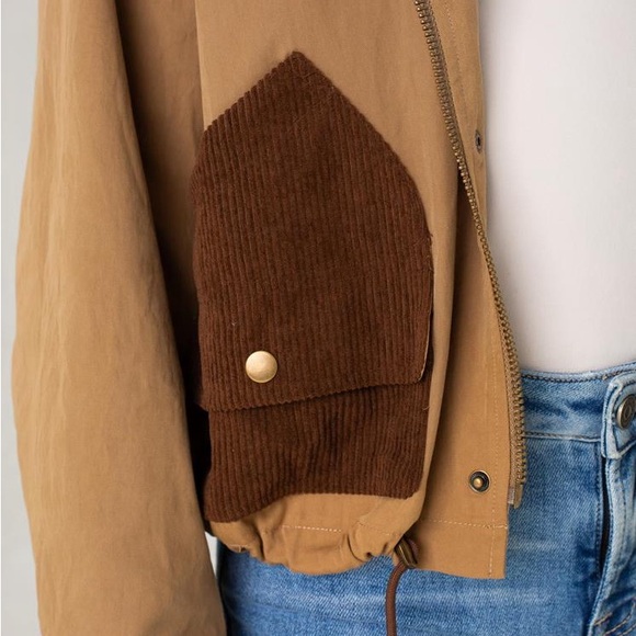 Isla Rory Barn Jacket - Picture 2 of 6